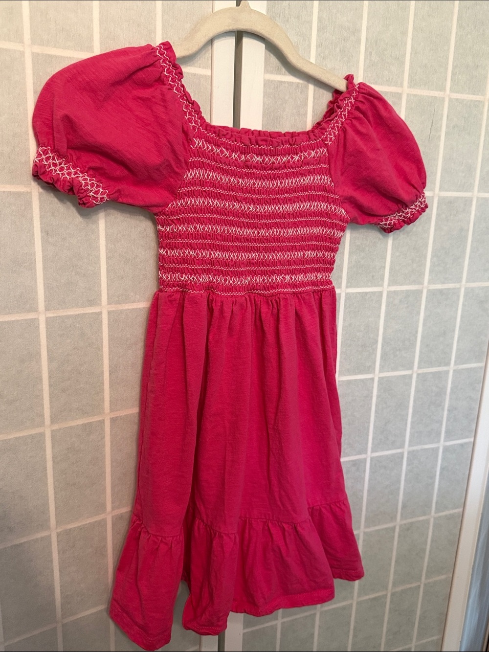 MINI BODEN Dress Girls 7-8 Pink Smocked Cotton Puff Sleeve - Picture 2 of 5